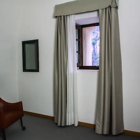 Hotel Cavour Et Des Officiers 3*