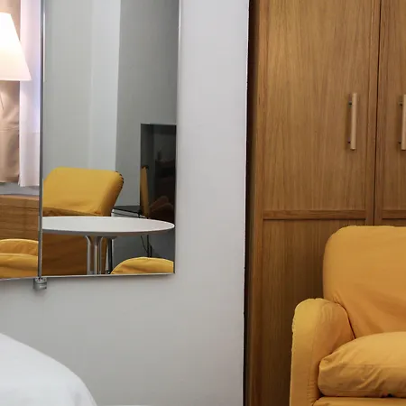 Cavour Et Des Officiers Hotel 3*