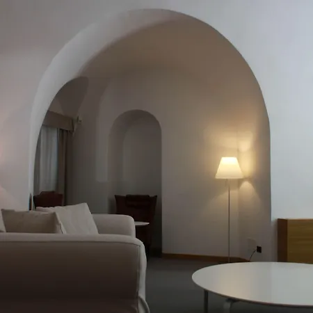 Cavour Et Des Officiers Hotell 3*