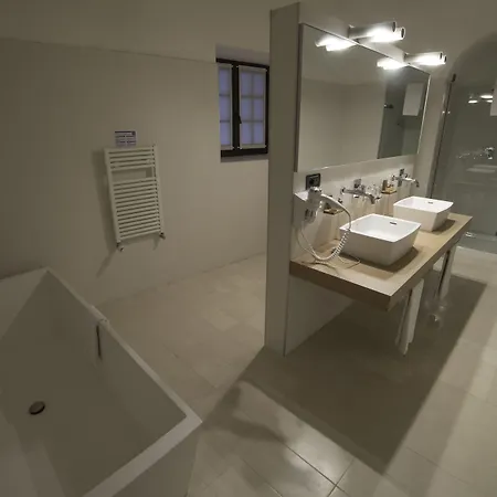 Hotell Cavour Et Des Officiers