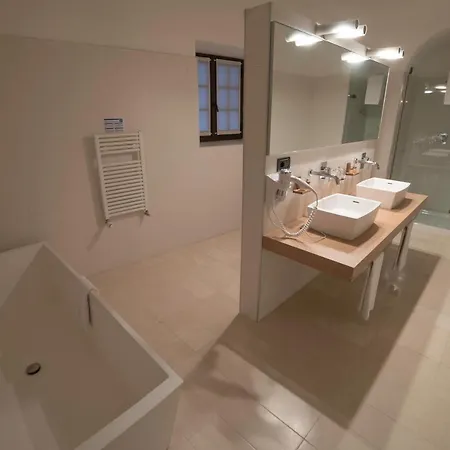 Hotell Cavour Et Des Officiers