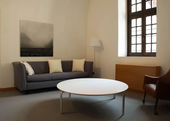 Cavour Et Des Officiers Hotel 3*