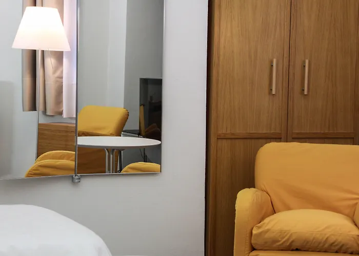 Cavour Et Des Officiers Hotel 3*